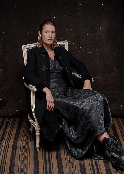 Robe Du Soir Coupée En Biais En Jacquard 10 Robe Du Soir Coupée En Biais En Jacquard – Image 10