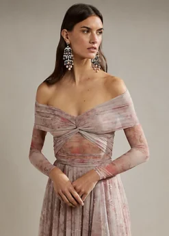 Haut Froncé épaules Dégagées En Tulle